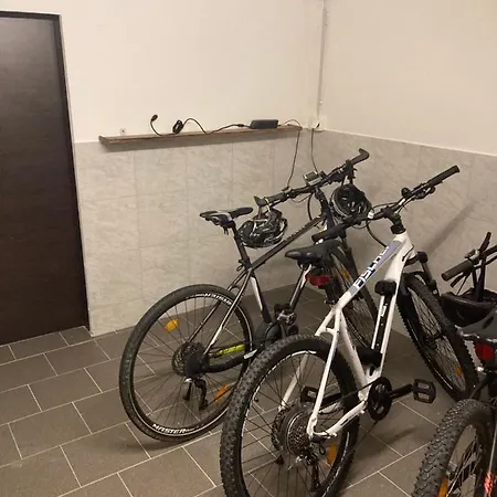 Sunnseitn - - Cafe - Weinkeller 3*