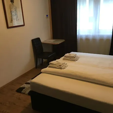 Pension SUNNSEITN - Gastronomie - Café - Weinkeller Affittacamere Haslach an der Mühl