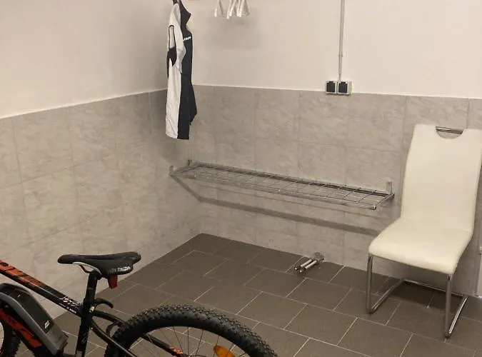 Guest house Sunnseitn - - Cafe - Weinkeller Haslach an der Muhl