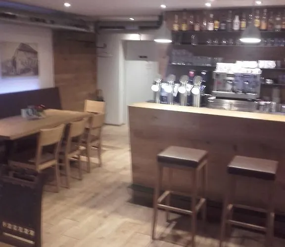 Sunnseitn - - Cafe - Weinkeller