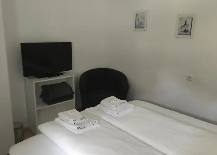 Guest house Sunnseitn - - Cafe - Weinkeller Haslach an der Muhl