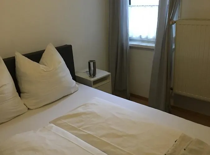 Guest house Sunnseitn - - Cafe - Weinkeller