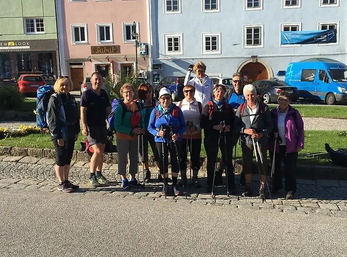 Sunnseitn - - Cafe - Weinkeller 3*