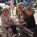 Sunnseitn - - Cafe - Weinkeller