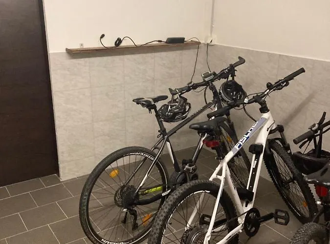 Sunnseitn - - Cafe - Weinkeller 3*