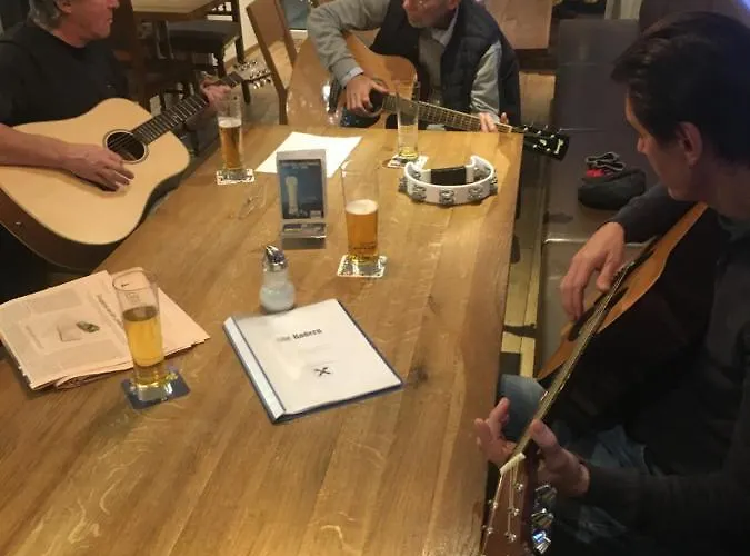 ゲストハウス Sunnseitn - - Cafe - Weinkeller 3*